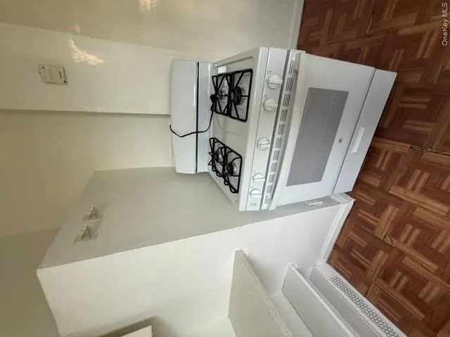 112-30 Rockaway Beach BLVD, New York, NY, 2 Bedroom Bedrooms, 5 Room Rooms,1 BathroomBathrooms,Residential Lease,For Rent,Rockaway Beach BLVD,0,1032722 112-30 Rockaway Beach BLVD, New York, NY, 2 Bedroom Bedrooms, 5 Room Rooms,1 BathroomBathrooms,Residential Lease,For Rent,Rockaway Beach BLVD,0,1032722
