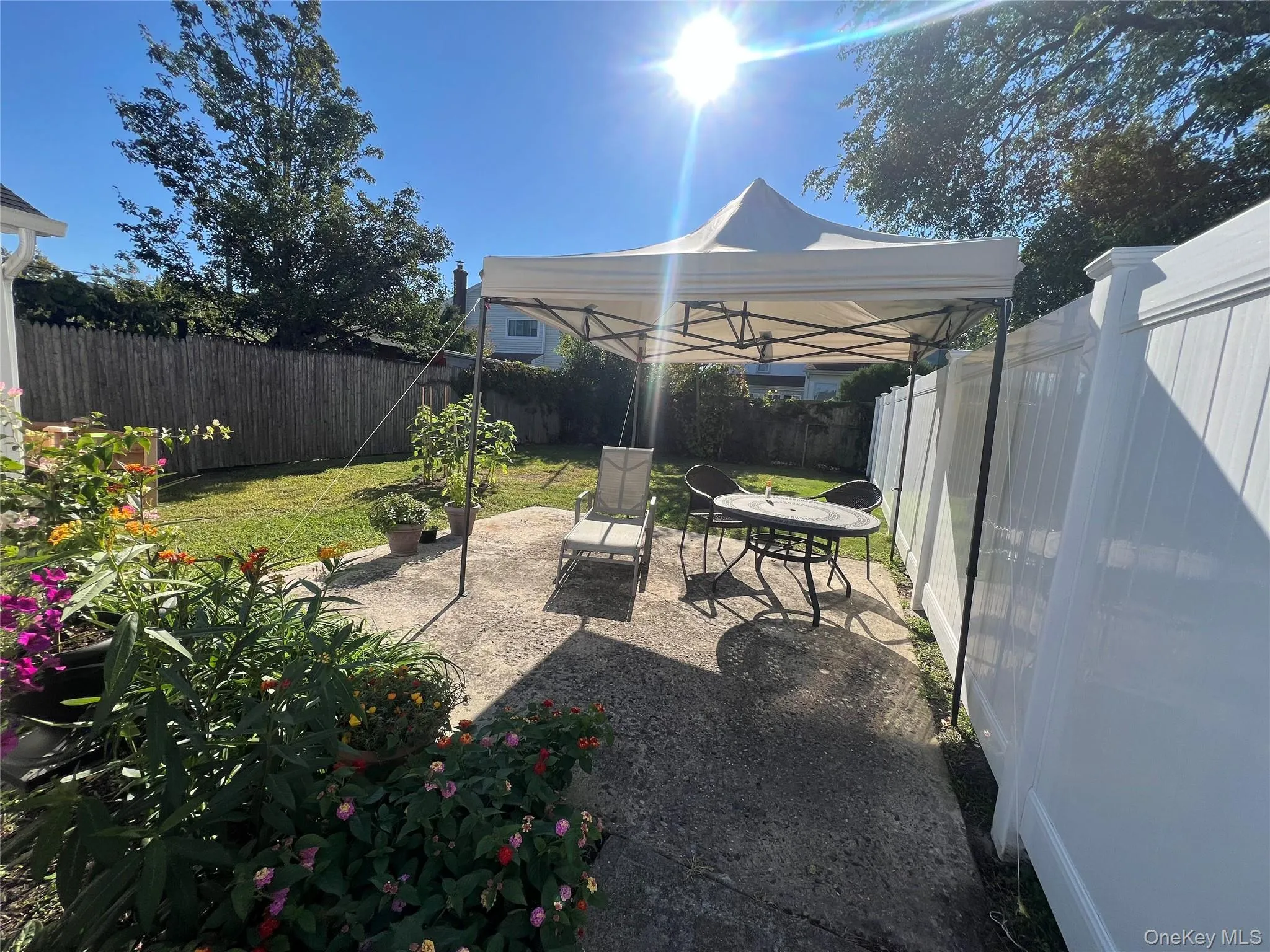 79 Radcliffe Road, Hempstead, NY, 1 Bedroom Bedrooms, 3 Rooms Rooms,1 BathroomBathrooms,Residential Lease,For Rent,Radcliffe,0,1032725 79 Radcliffe Road, Hempstead, NY, 1 Bedroom Bedrooms, 3 Rooms Rooms,1 BathroomBathrooms,Residential Lease,For Rent,Radcliffe,0,1032725