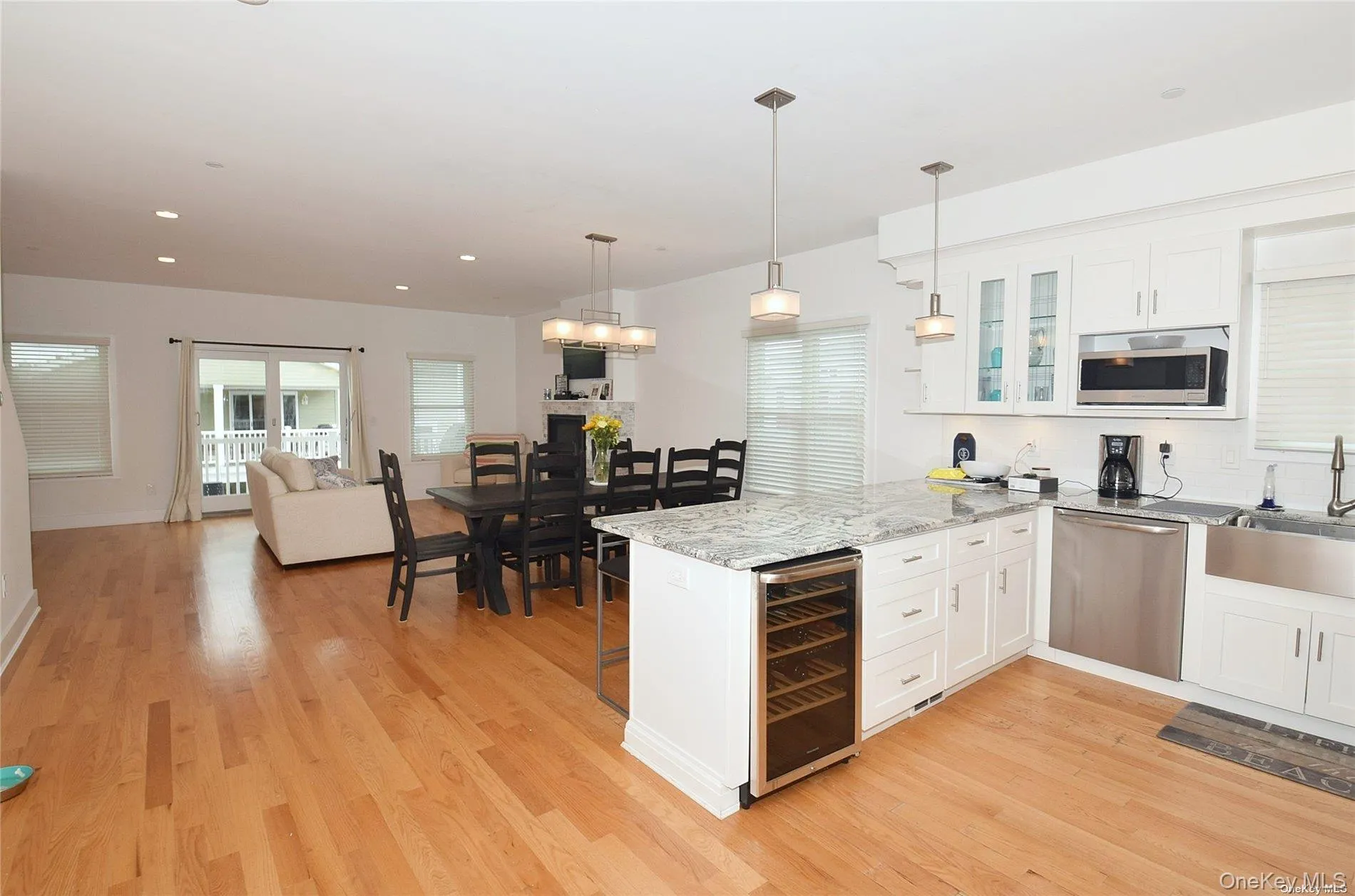 41 Nebraska Street, Long Beach, NY, 3 Bedrooms Bedrooms, 7 Rooms Rooms,2 BathroomsBathrooms,Residential Lease,For Rent,Nebraska,0,1032727 41 Nebraska Street, Long Beach, NY, 3 Bedrooms Bedrooms, 7 Rooms Rooms,2 BathroomsBathrooms,Residential Lease,For Rent,Nebraska,0,1032727