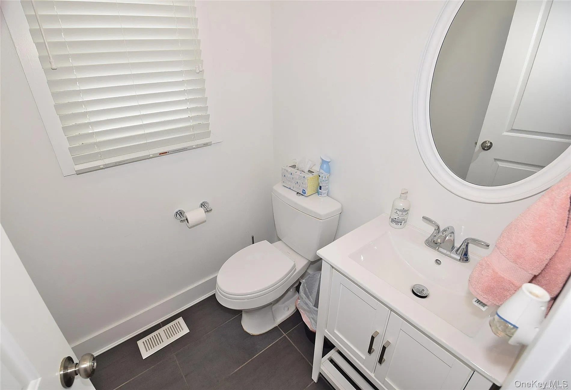 41 Nebraska Street, Long Beach, NY, 3 Bedrooms Bedrooms, 7 Rooms Rooms,2 BathroomsBathrooms,Residential Lease,For Rent,Nebraska,0,1032727 41 Nebraska Street, Long Beach, NY, 3 Bedrooms Bedrooms, 7 Rooms Rooms,2 BathroomsBathrooms,Residential Lease,For Rent,Nebraska,0,1032727