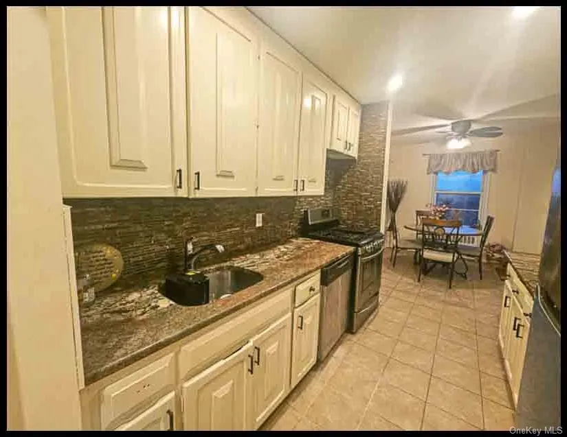 666 Shore, Long Beach, NY, 2 Bedrooms Bedrooms, 6 Rooms Rooms,2 BathroomsBathrooms,Residential,For Rent,Shore,0,1032729 666 Shore, Long Beach, NY, 2 Bedrooms Bedrooms, 6 Rooms Rooms,2 BathroomsBathrooms,Residential,For Rent,Shore,0,1032729