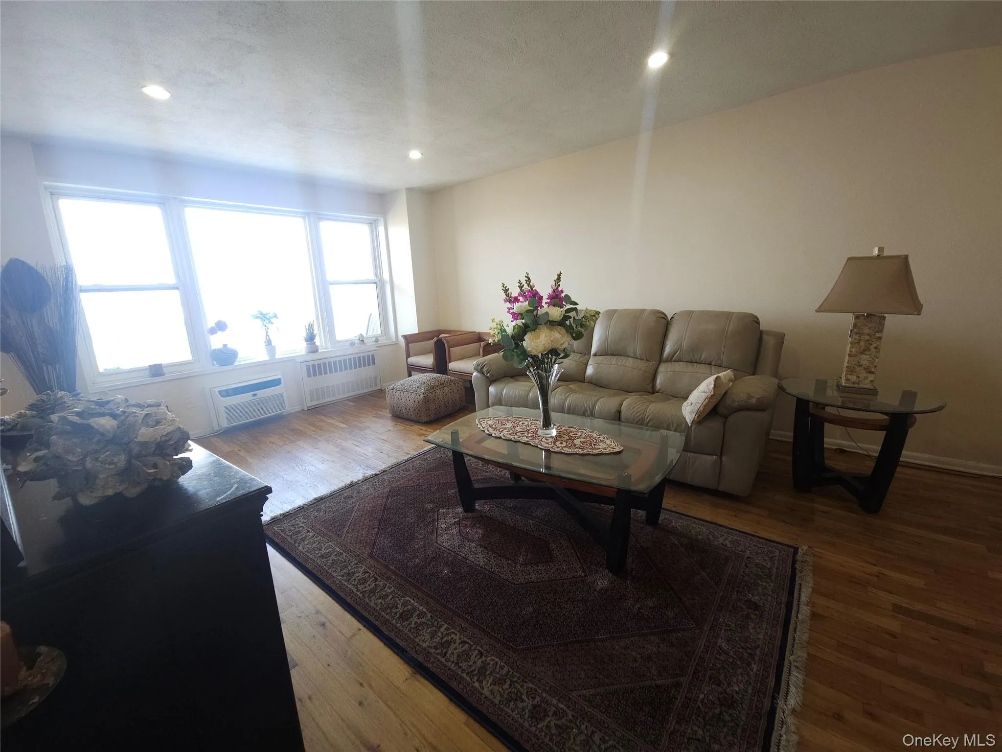 666 Shore, Long Beach, NY, 2 Bedrooms Bedrooms, 6 Rooms Rooms,2 BathroomsBathrooms,Residential,For Rent,Shore,0,1032729 666 Shore, Long Beach, NY, 2 Bedrooms Bedrooms, 6 Rooms Rooms,2 BathroomsBathrooms,Residential,For Rent,Shore,0,1032729