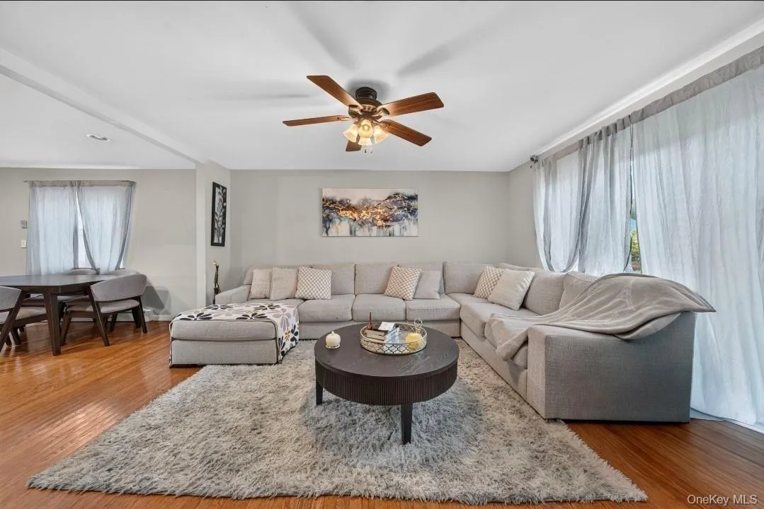 60 Lincoln Avenue, Babylon, NY, 3 Bedrooms Bedrooms, 8 Rooms Rooms,2 BathroomsBathrooms,Residential,For Rent,Lincoln,0,1032734 60 Lincoln Avenue, Babylon, NY, 3 Bedrooms Bedrooms, 8 Rooms Rooms,2 BathroomsBathrooms,Residential,For Rent,Lincoln,0,1032734