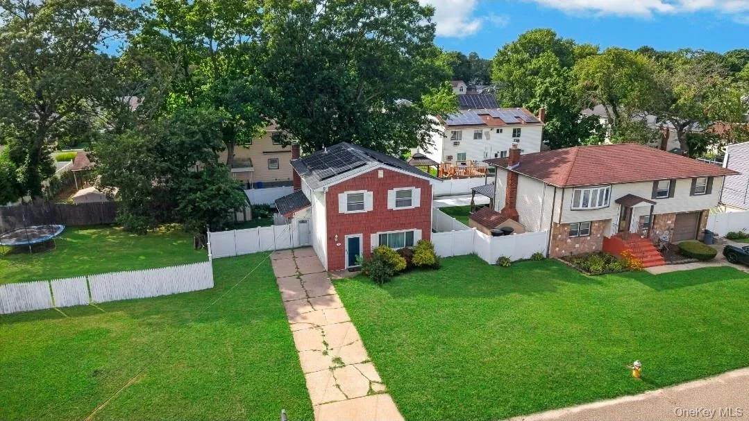 60 Lincoln Avenue, Babylon, NY, 3 Bedrooms Bedrooms, 8 Rooms Rooms,2 BathroomsBathrooms,Residential,For Rent,Lincoln,0,1032734 60 Lincoln Avenue, Babylon, NY, 3 Bedrooms Bedrooms, 8 Rooms Rooms,2 BathroomsBathrooms,Residential,For Rent,Lincoln,0,1032734