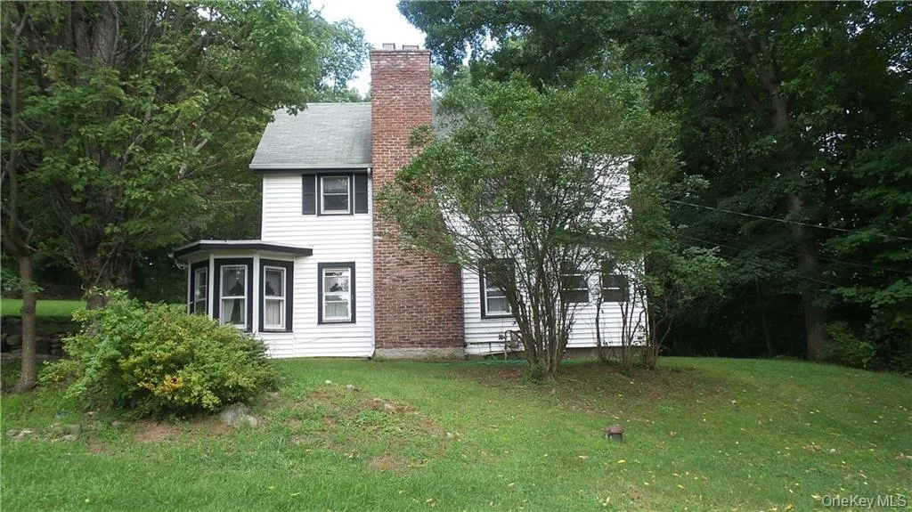 70 Suffern Lane, Haverstraw, NY, 5 Bedrooms Bedrooms, 7 Rooms Rooms,2 BathroomsBathrooms,Residential,For Rent,Suffern,0,1032745 70 Suffern Lane, Haverstraw, NY, 5 Bedrooms Bedrooms, 7 Rooms Rooms,2 BathroomsBathrooms,Residential,For Rent,Suffern,0,1032745