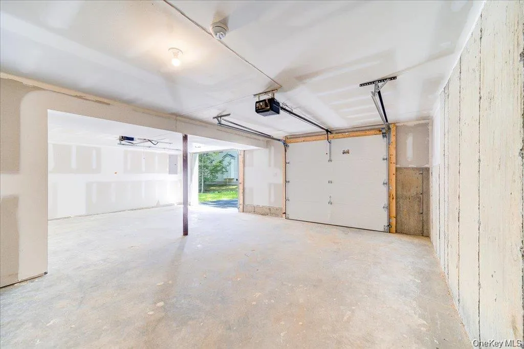 383 Ferndale Loomis Road, Liberty, NY, 5 Bedrooms Bedrooms, 6 Rooms Rooms,2 BathroomsBathrooms,Residential,For Rent,Ferndale Loomis,0,1032750 383 Ferndale Loomis Road, Liberty, NY, 5 Bedrooms Bedrooms, 6 Rooms Rooms,2 BathroomsBathrooms,Residential,For Rent,Ferndale Loomis,0,1032750
