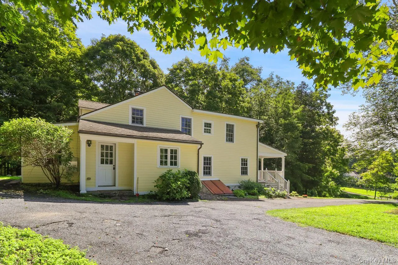 1059 Hanover Street, Yorktown, NY, 4 Bedrooms Bedrooms, 10 Rooms Rooms,2 BathroomsBathrooms,Residential,For Rent,Hanover,0,1032752 1059 Hanover Street, Yorktown, NY, 4 Bedrooms Bedrooms, 10 Rooms Rooms,2 BathroomsBathrooms,Residential,For Rent,Hanover,0,1032752