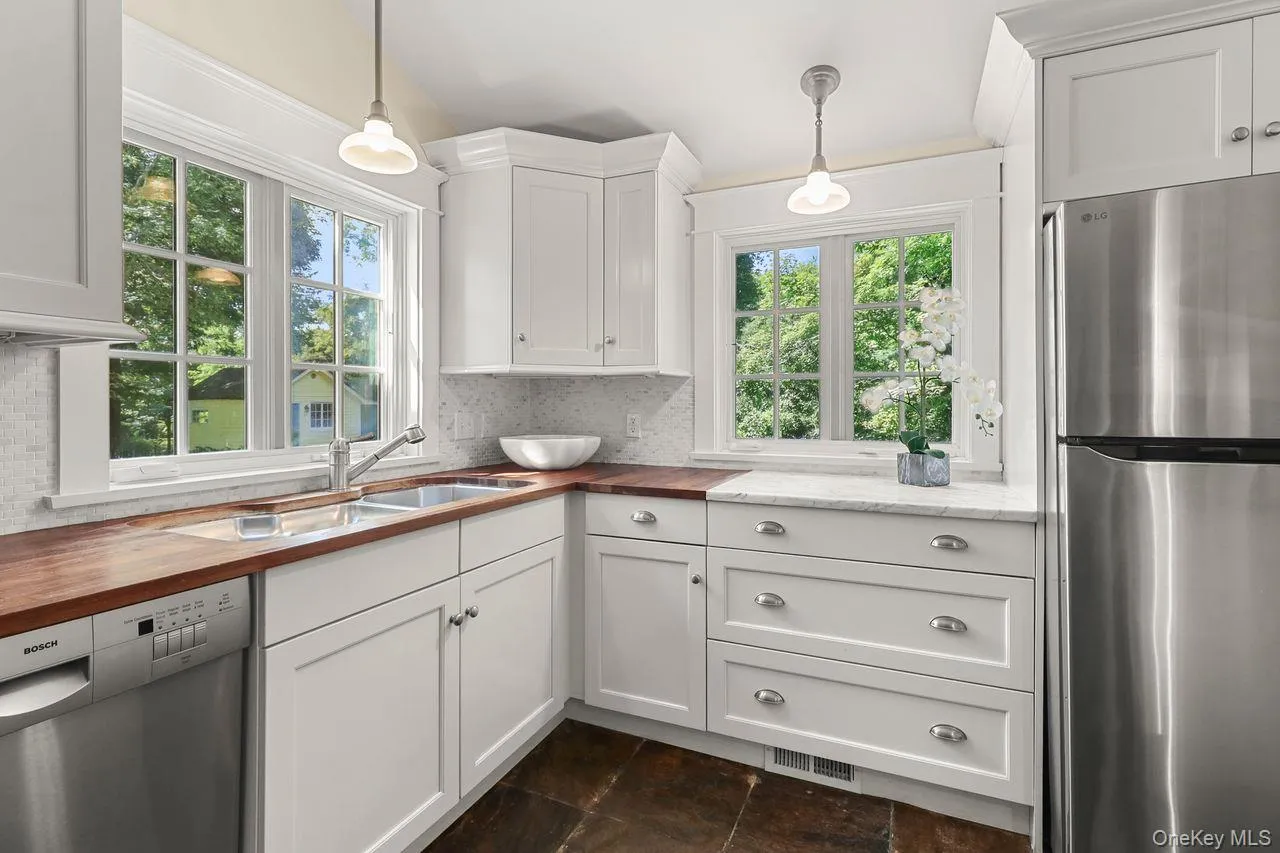1059 Hanover Street, Yorktown, NY, 4 Bedrooms Bedrooms, 10 Rooms Rooms,2 BathroomsBathrooms,Residential,For Rent,Hanover,0,1032752 1059 Hanover Street, Yorktown, NY, 4 Bedrooms Bedrooms, 10 Rooms Rooms,2 BathroomsBathrooms,Residential,For Rent,Hanover,0,1032752
