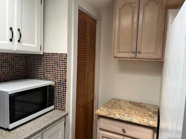 525 Riverleigh Ave, Riverhead, NY, 2 Bedrooms Bedrooms, 6 Rooms Rooms,1 BathroomBathrooms,Residential Lease,For Rent,Riverleigh Ave,0,1032755 525 Riverleigh Ave, Riverhead, NY, 2 Bedrooms Bedrooms, 6 Rooms Rooms,1 BathroomBathrooms,Residential Lease,For Rent,Riverleigh Ave,0,1032755