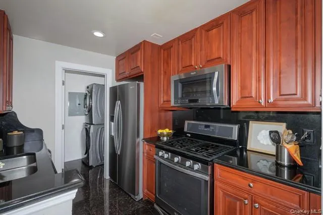 606 Vista View Drive, Brookhaven, NY, 2 Bedrooms Bedrooms, 5 Rooms Rooms,2 BathroomsBathrooms,Residential Lease,For Rent,Vista View,0,1032764 606 Vista View Drive, Brookhaven, NY, 2 Bedrooms Bedrooms, 5 Rooms Rooms,2 BathroomsBathrooms,Residential Lease,For Rent,Vista View,0,1032764
