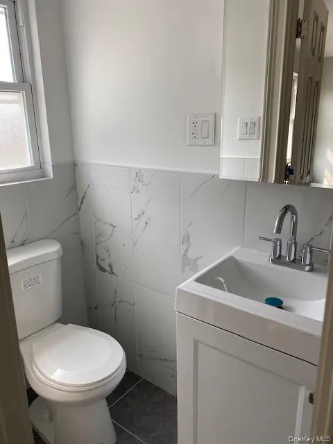 Ensuite Full Bathroom Ensuite Full Bathroom