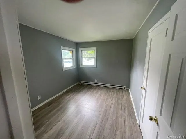 10 Croydon Road, Babylon, NY, 3 Bedrooms Bedrooms, 5 Rooms Rooms,1 BathroomBathrooms,Residential Lease,For Rent,Croydon,0,1032767 10 Croydon Road, Babylon, NY, 3 Bedrooms Bedrooms, 5 Rooms Rooms,1 BathroomBathrooms,Residential Lease,For Rent,Croydon,0,1032767