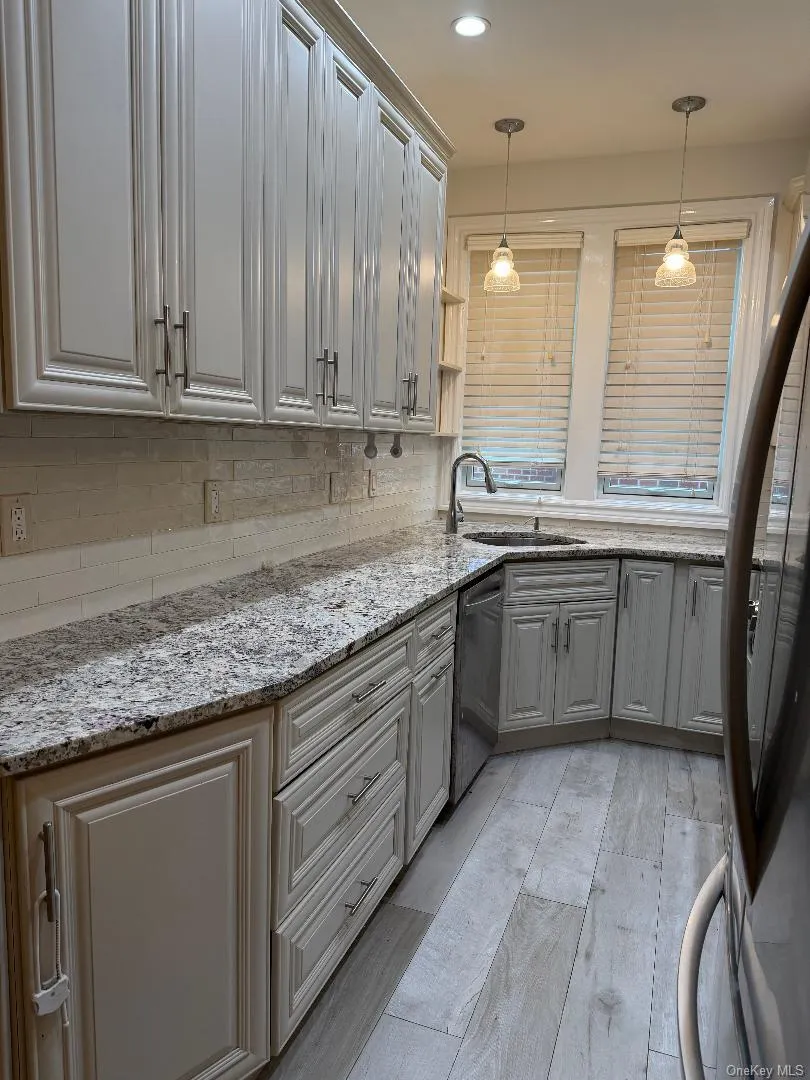3536 164th Street, New York, NY, 3 Bedrooms Bedrooms, 6 Rooms Rooms,3 BathroomsBathrooms,Residential Lease,For Rent,164th,0,1032770 3536 164th Street, New York, NY, 3 Bedrooms Bedrooms, 6 Rooms Rooms,3 BathroomsBathrooms,Residential Lease,For Rent,164th,0,1032770