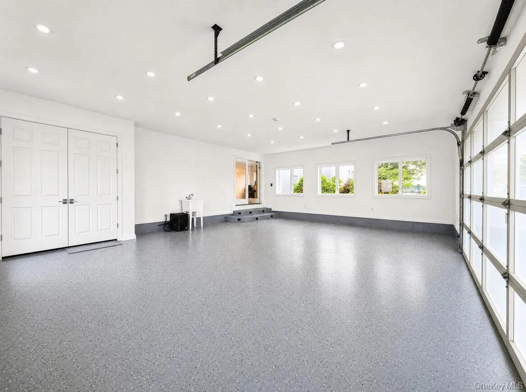 170 Penataquit Avenue, Islip, NY, 3 Bedrooms Bedrooms, 8 Rooms Rooms,3 BathroomsBathrooms,Residential,For Rent,Penataquit,0,1032772 170 Penataquit Avenue, Islip, NY, 3 Bedrooms Bedrooms, 8 Rooms Rooms,3 BathroomsBathrooms,Residential,For Rent,Penataquit,0,1032772