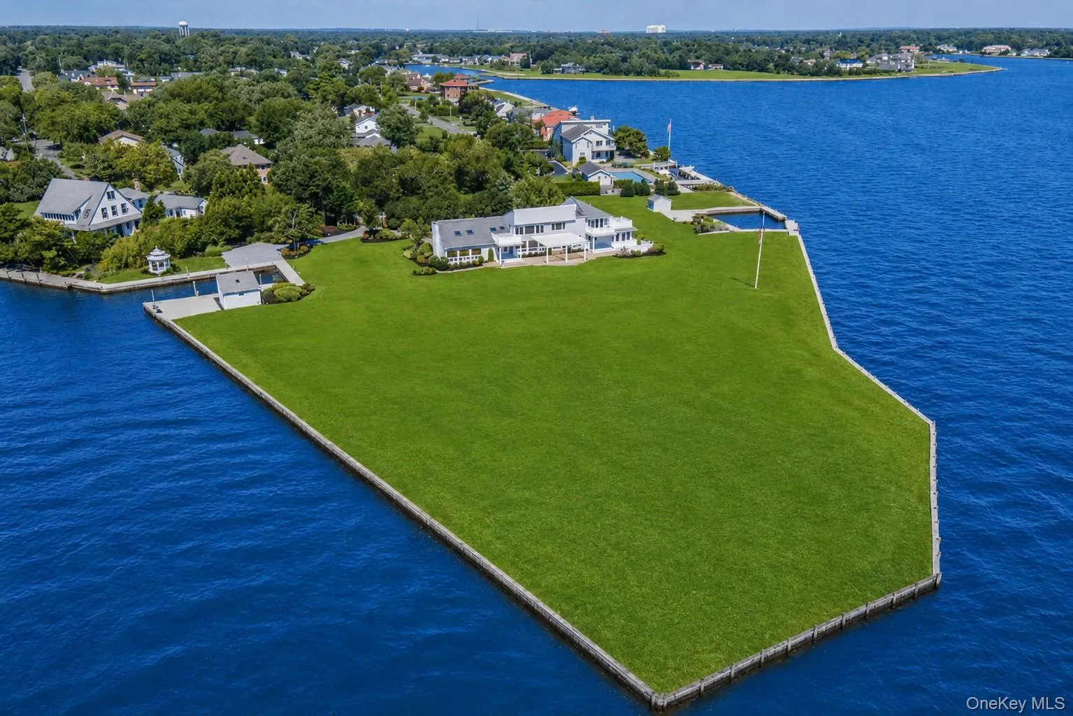 170 Penataquit Avenue, Islip, NY, 3 Bedrooms Bedrooms, 8 Rooms Rooms,3 BathroomsBathrooms,Residential,For Rent,Penataquit,0,1032772 170 Penataquit Avenue, Islip, NY, 3 Bedrooms Bedrooms, 8 Rooms Rooms,3 BathroomsBathrooms,Residential,For Rent,Penataquit,0,1032772