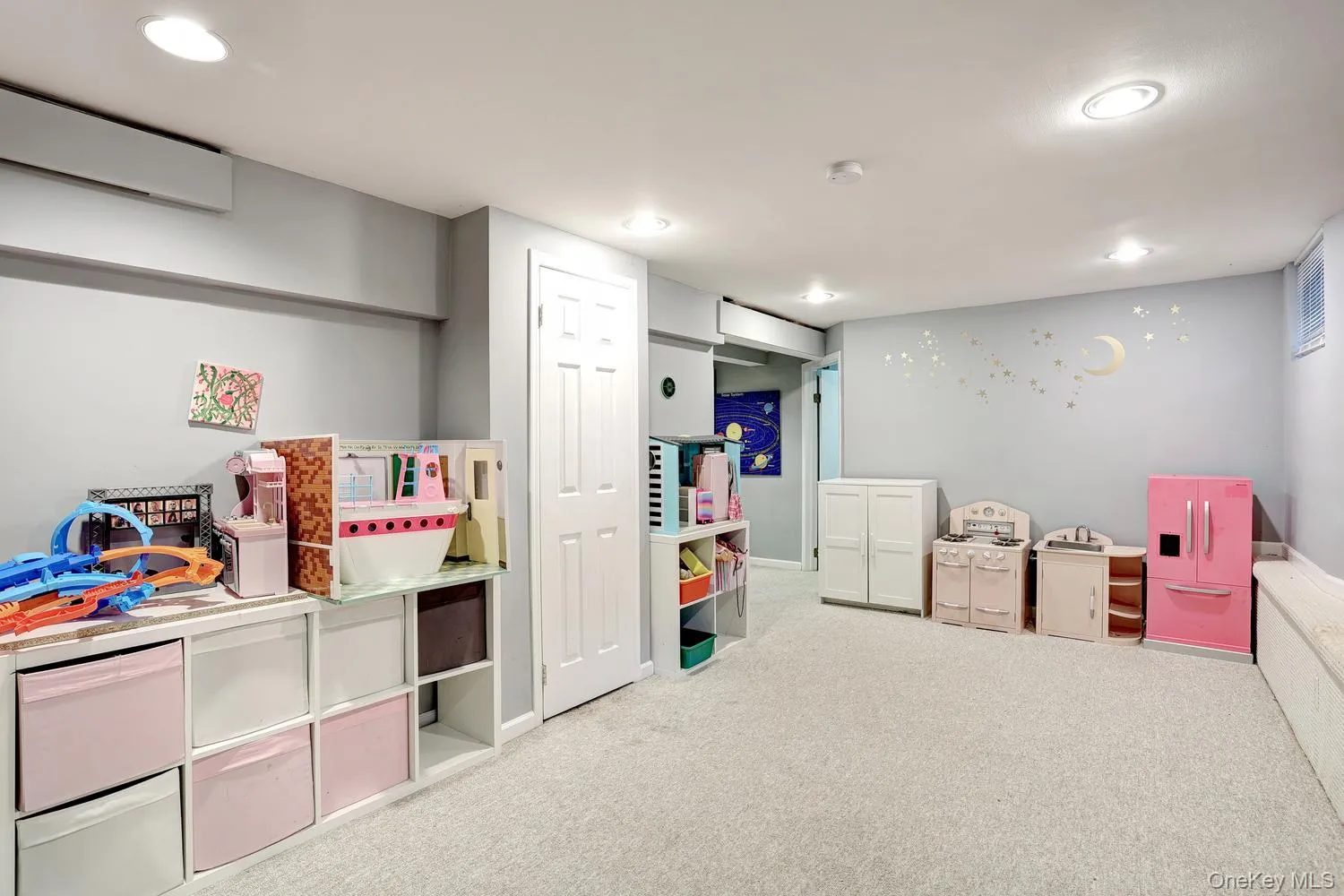 73 Maple Avenue, Ramapo, NY, 5 Bedrooms Bedrooms, 8 Rooms Rooms,2 BathroomsBathrooms,Residential,For Rent,Maple,0,1032773 73 Maple Avenue, Ramapo, NY, 5 Bedrooms Bedrooms, 8 Rooms Rooms,2 BathroomsBathrooms,Residential,For Rent,Maple,0,1032773