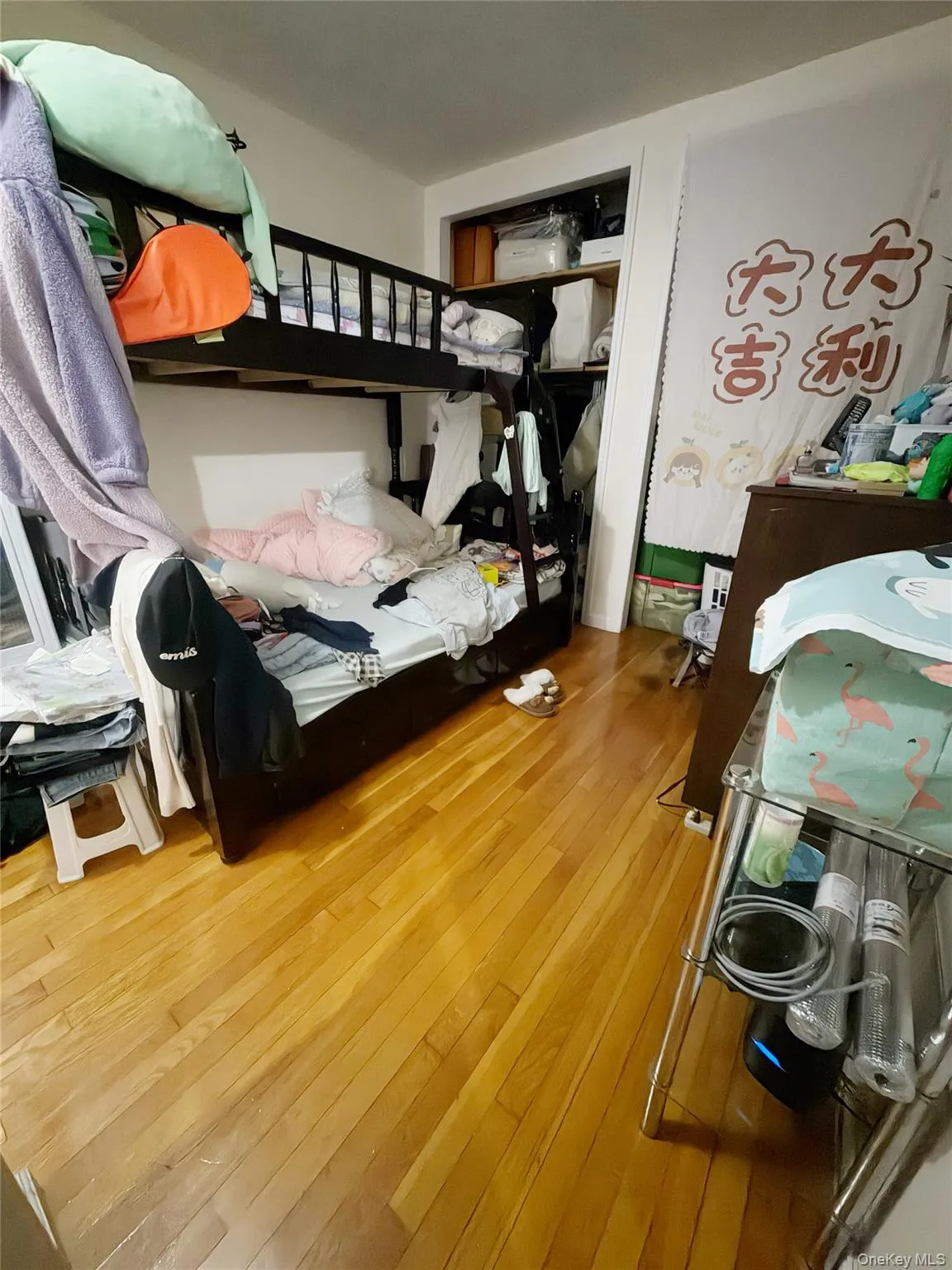 4343 Kissena Boulevard, New York, NY, 1 Bedroom Bedrooms, 4 Rooms Rooms,1 BathroomBathrooms,Residential,For Rent,Kissena,0,1032780 4343 Kissena Boulevard, New York, NY, 1 Bedroom Bedrooms, 4 Rooms Rooms,1 BathroomBathrooms,Residential,For Rent,Kissena,0,1032780