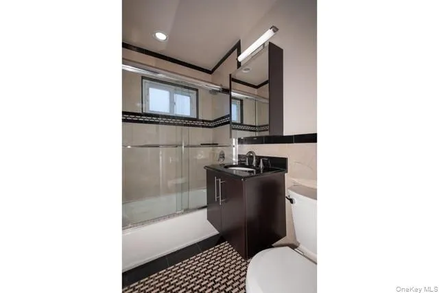 234 River Avenue, Brookhaven, NY, 1 Bedroom Bedrooms, 4 Rooms Rooms,1 BathroomBathrooms,Residential Lease,For Rent,River,0,1032782 234 River Avenue, Brookhaven, NY, 1 Bedroom Bedrooms, 4 Rooms Rooms,1 BathroomBathrooms,Residential Lease,For Rent,River,0,1032782