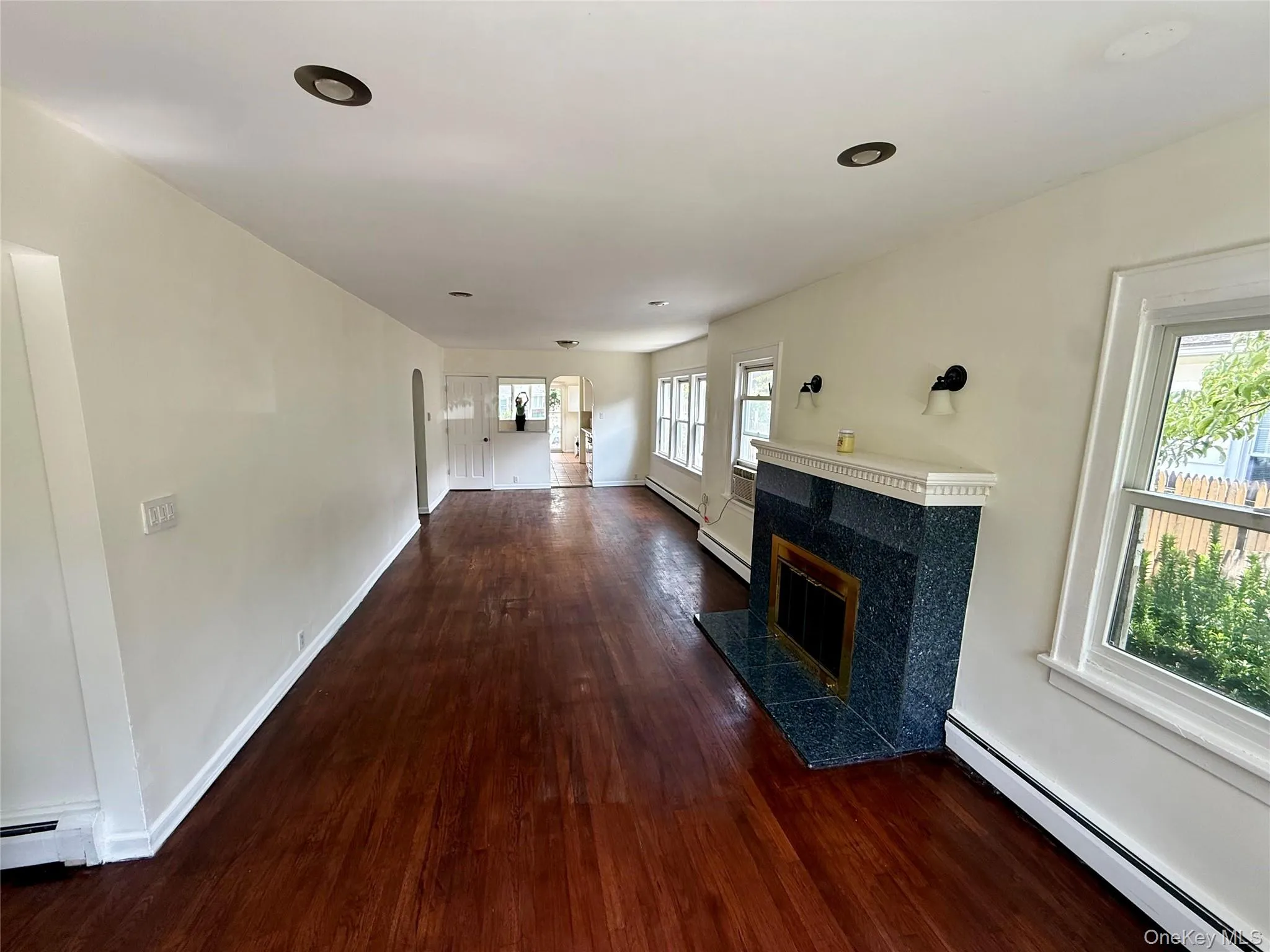 Large Living room leading to the Dining room and kitchen Large Living room leading to the Dining room and kitchen