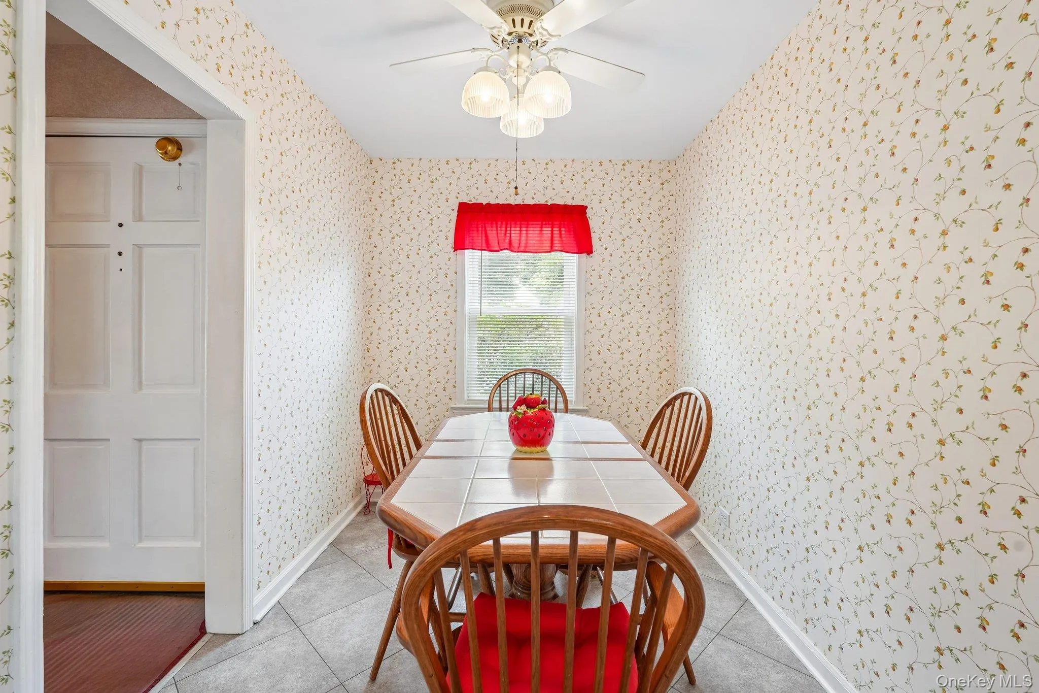 105 Hildreth Place, Yonkers, NY, 3 Bedrooms Bedrooms, 6 Rooms Rooms,1 BathroomBathrooms,Residential,For Rent,Hildreth,0,1032788 105 Hildreth Place, Yonkers, NY, 3 Bedrooms Bedrooms, 6 Rooms Rooms,1 BathroomBathrooms,Residential,For Rent,Hildreth,0,1032788