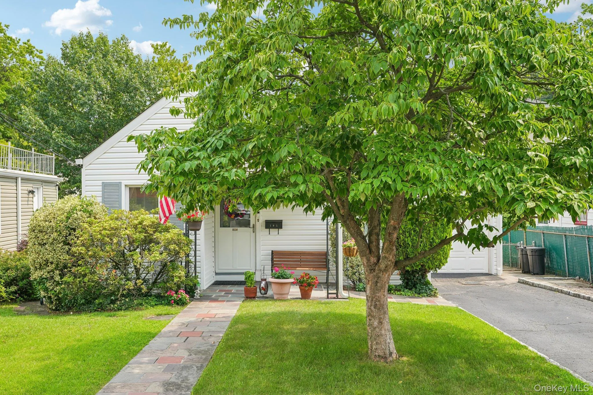 105 Hildreth Place, Yonkers, NY, 3 Bedrooms Bedrooms, 6 Rooms Rooms,1 BathroomBathrooms,Residential,For Rent,Hildreth,0,1032788 105 Hildreth Place, Yonkers, NY, 3 Bedrooms Bedrooms, 6 Rooms Rooms,1 BathroomBathrooms,Residential,For Rent,Hildreth,0,1032788