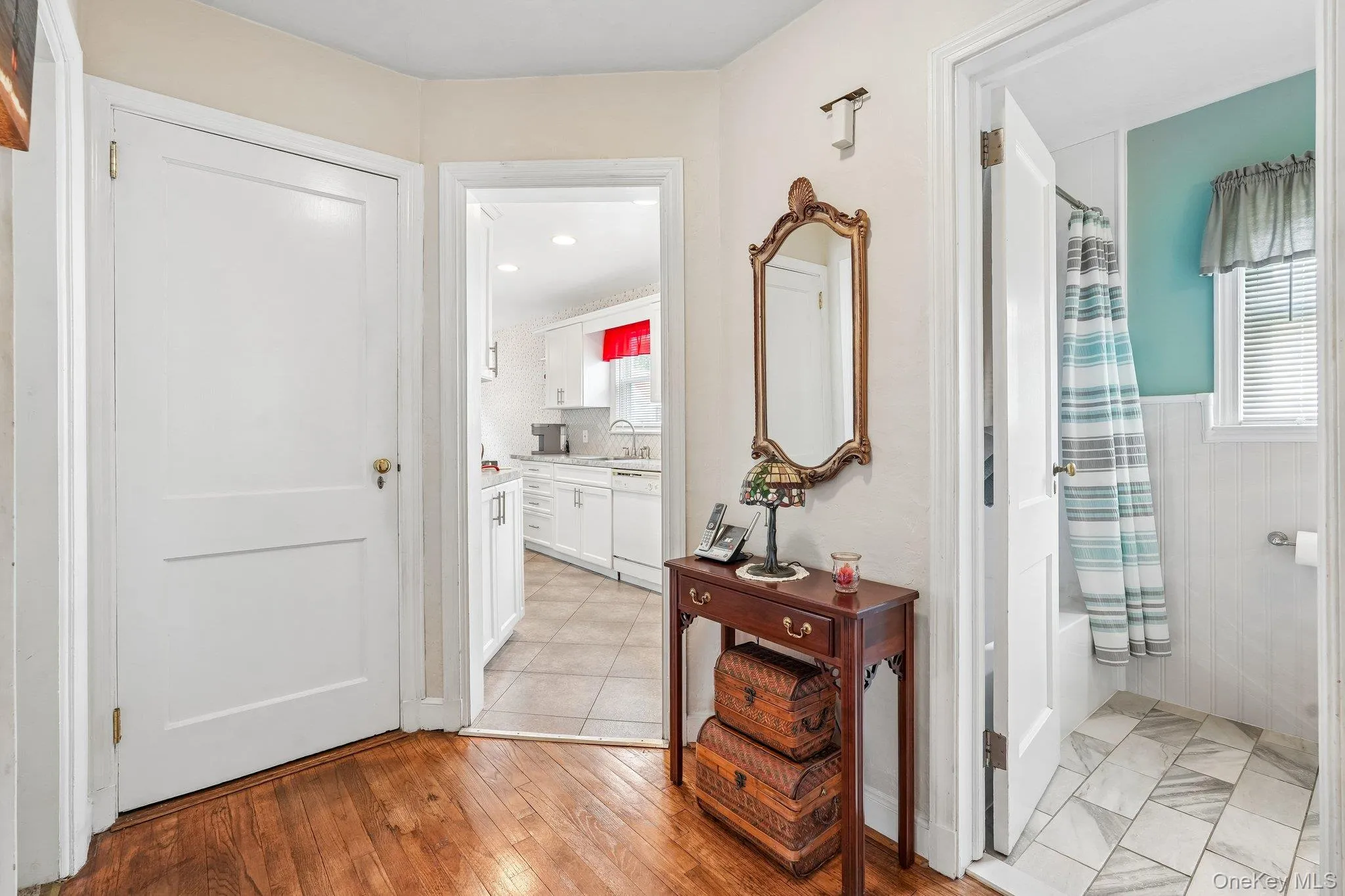 105 Hildreth Place, Yonkers, NY, 3 Bedrooms Bedrooms, 6 Rooms Rooms,1 BathroomBathrooms,Residential,For Rent,Hildreth,0,1032788 105 Hildreth Place, Yonkers, NY, 3 Bedrooms Bedrooms, 6 Rooms Rooms,1 BathroomBathrooms,Residential,For Rent,Hildreth,0,1032788