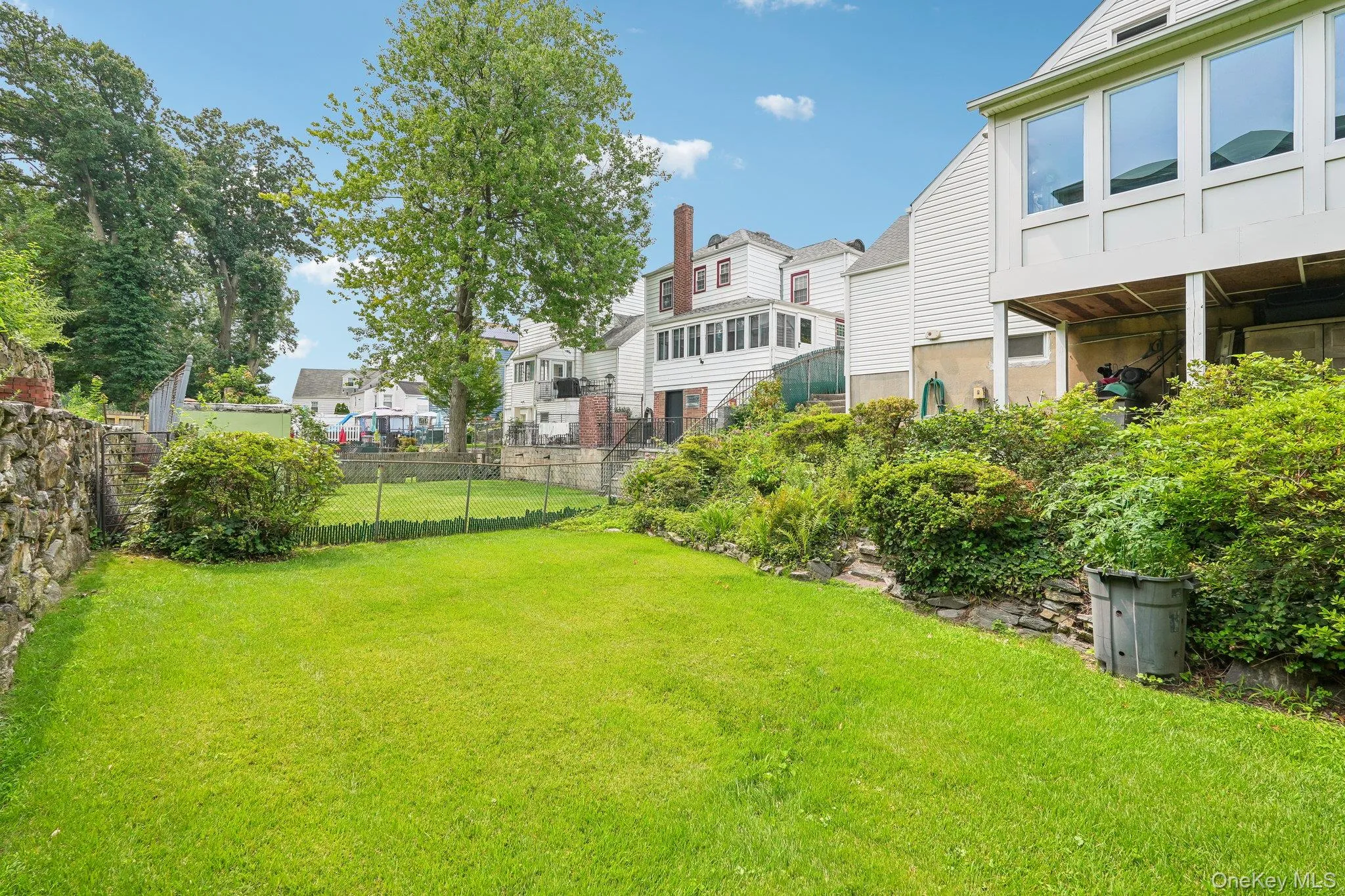 105 Hildreth Place, Yonkers, NY, 3 Bedrooms Bedrooms, 6 Rooms Rooms,1 BathroomBathrooms,Residential,For Rent,Hildreth,0,1032788 105 Hildreth Place, Yonkers, NY, 3 Bedrooms Bedrooms, 6 Rooms Rooms,1 BathroomBathrooms,Residential,For Rent,Hildreth,0,1032788