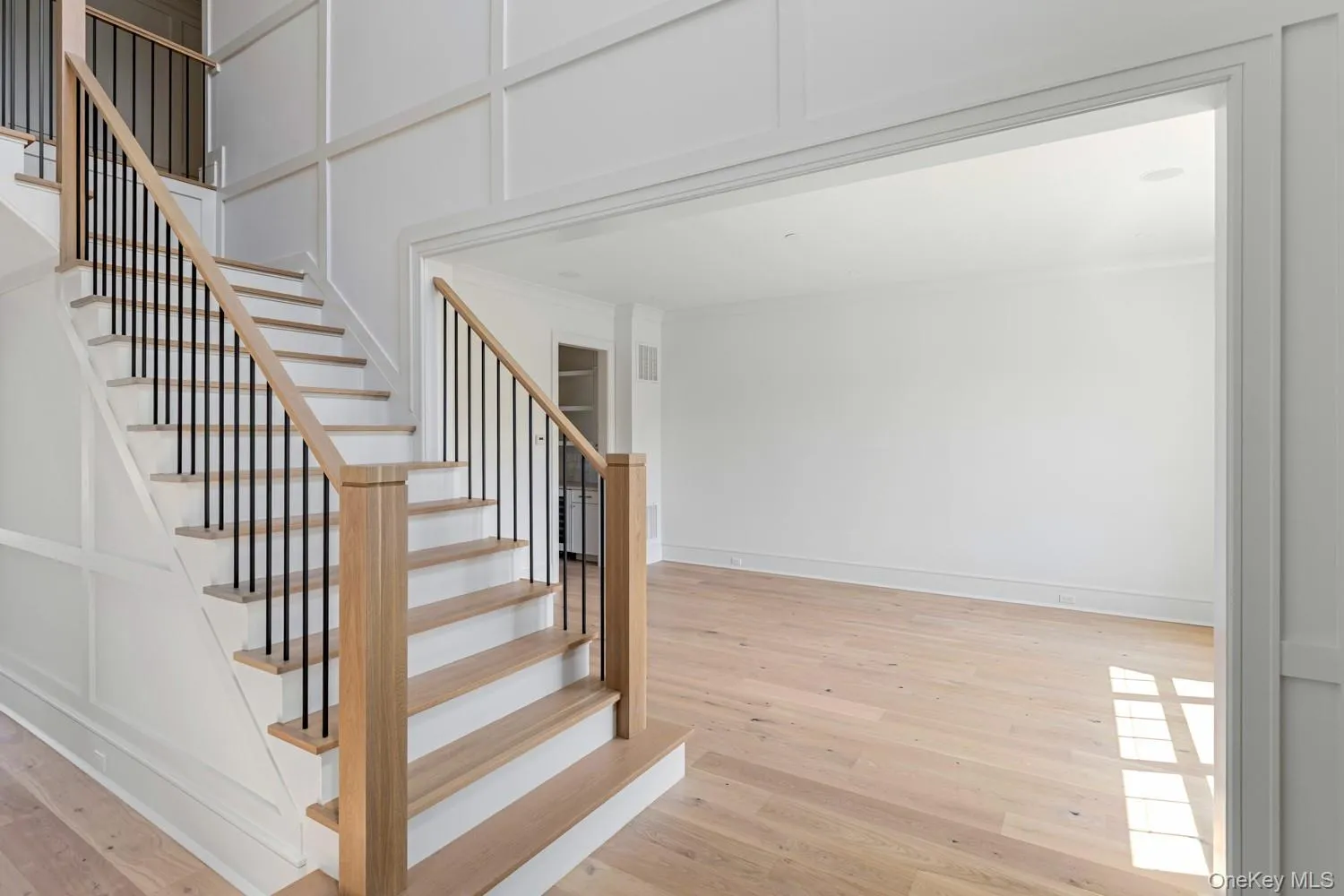 93 Old East Neck Road, Huntington, NY, 5 Bedrooms Bedrooms, 11 Rooms Rooms,5 BathroomsBathrooms,Residential,For Rent,Old East Neck,0,1032791 93 Old East Neck Road, Huntington, NY, 5 Bedrooms Bedrooms, 11 Rooms Rooms,5 BathroomsBathrooms,Residential,For Rent,Old East Neck,0,1032791
