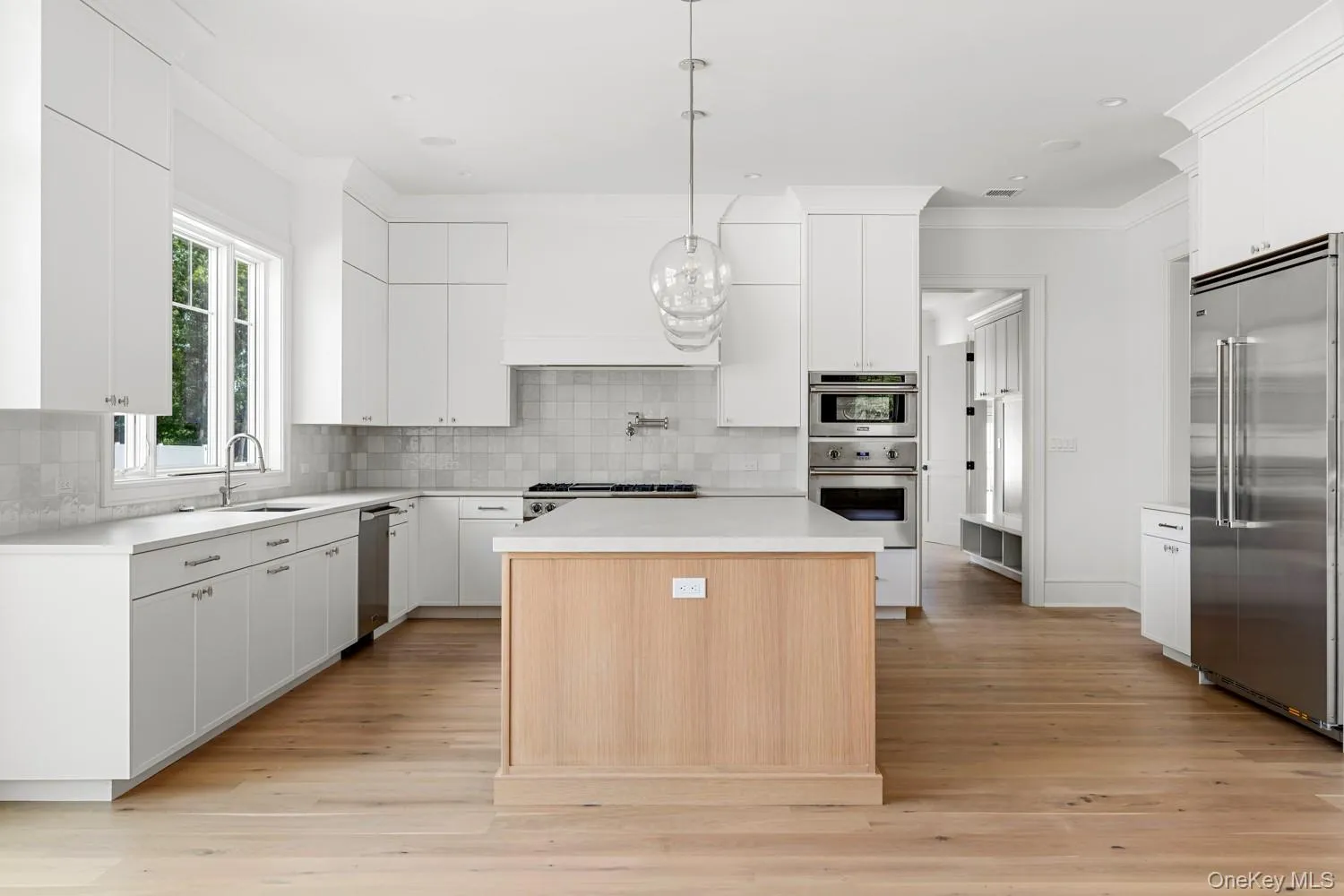 93 Old East Neck Road, Huntington, NY, 5 Bedrooms Bedrooms, 11 Rooms Rooms,5 BathroomsBathrooms,Residential,For Rent,Old East Neck,0,1032791 93 Old East Neck Road, Huntington, NY, 5 Bedrooms Bedrooms, 11 Rooms Rooms,5 BathroomsBathrooms,Residential,For Rent,Old East Neck,0,1032791