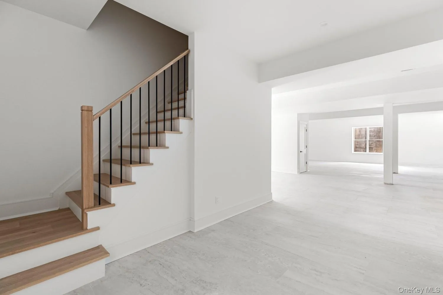 93 Old East Neck Road, Huntington, NY, 5 Bedrooms Bedrooms, 11 Rooms Rooms,5 BathroomsBathrooms,Residential,For Rent,Old East Neck,0,1032791 93 Old East Neck Road, Huntington, NY, 5 Bedrooms Bedrooms, 11 Rooms Rooms,5 BathroomsBathrooms,Residential,For Rent,Old East Neck,0,1032791