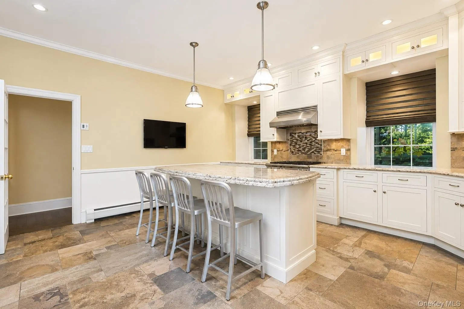 79 Flagg Court, New York, NY, 7 Bedrooms Bedrooms, 16 Rooms Rooms,6 BathroomsBathrooms,Residential,For Rent,Flagg,0,1032793 79 Flagg Court, New York, NY, 7 Bedrooms Bedrooms, 16 Rooms Rooms,6 BathroomsBathrooms,Residential,For Rent,Flagg,0,1032793