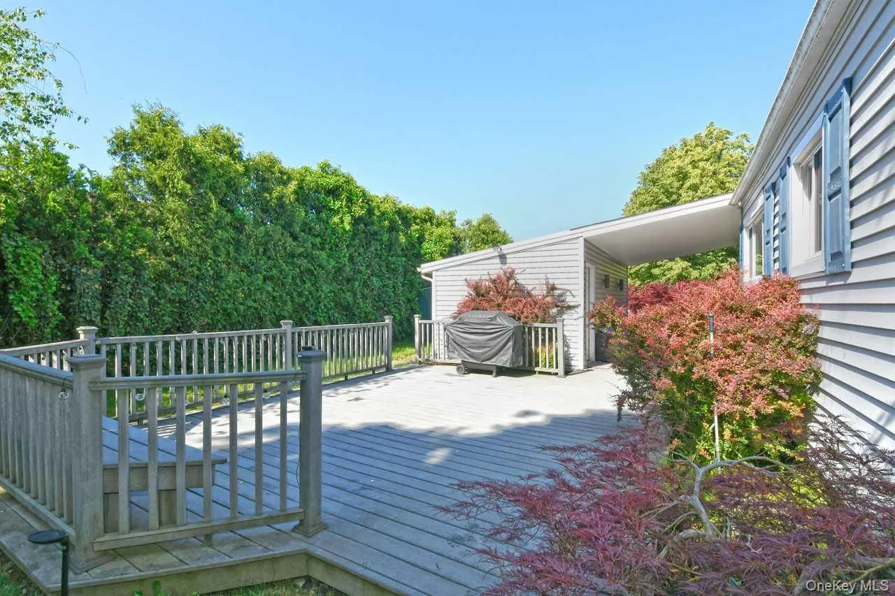 18 Shelter Hill Road, Oyster Bay, NY, 3 Bedrooms Bedrooms, 7 Rooms Rooms,2 BathroomsBathrooms,Residential Lease,For Rent,Shelter Hill,0,1032794 18 Shelter Hill Road, Oyster Bay, NY, 3 Bedrooms Bedrooms, 7 Rooms Rooms,2 BathroomsBathrooms,Residential Lease,For Rent,Shelter Hill,0,1032794