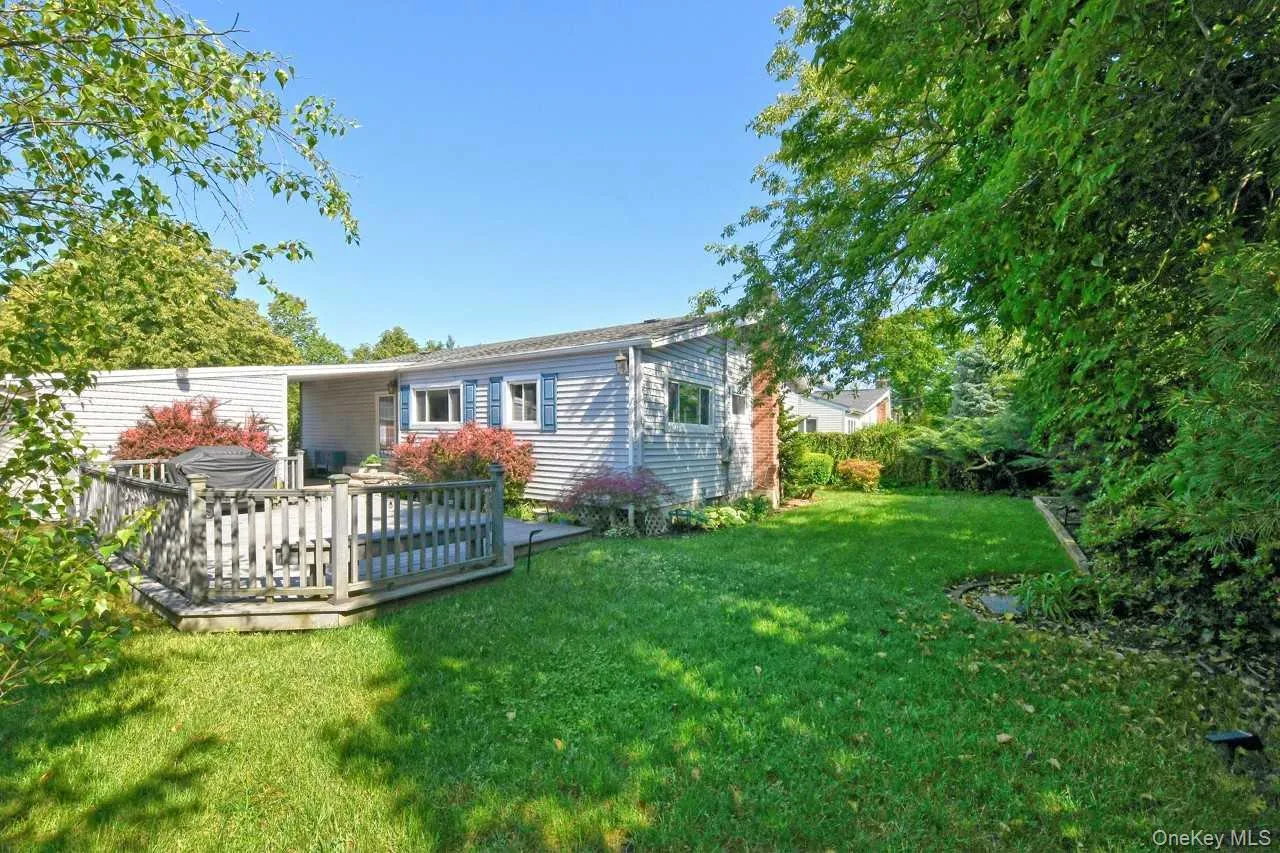 18 Shelter Hill Road, Oyster Bay, NY, 3 Bedrooms Bedrooms, 7 Rooms Rooms,2 BathroomsBathrooms,Residential Lease,For Rent,Shelter Hill,0,1032794 18 Shelter Hill Road, Oyster Bay, NY, 3 Bedrooms Bedrooms, 7 Rooms Rooms,2 BathroomsBathrooms,Residential Lease,For Rent,Shelter Hill,0,1032794