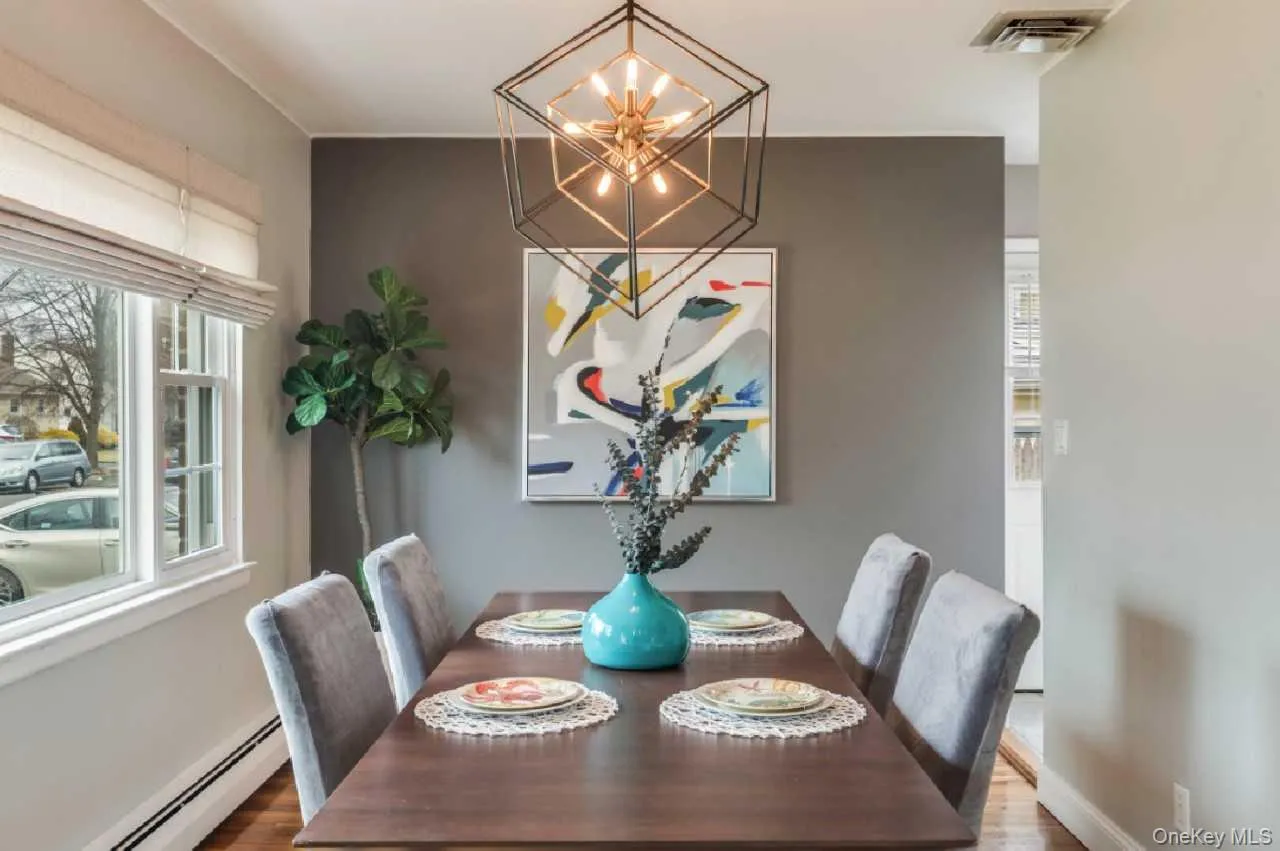 18 Shelter Hill Road, Oyster Bay, NY, 3 Bedrooms Bedrooms, 7 Rooms Rooms,2 BathroomsBathrooms,Residential Lease,For Rent,Shelter Hill,0,1032794 18 Shelter Hill Road, Oyster Bay, NY, 3 Bedrooms Bedrooms, 7 Rooms Rooms,2 BathroomsBathrooms,Residential Lease,For Rent,Shelter Hill,0,1032794