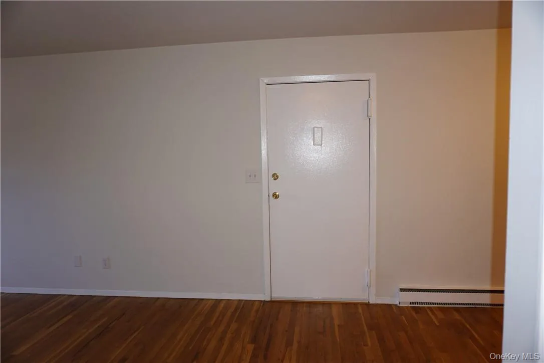 260 West Street, Mount Kisco, NY, 1 Bedroom Bedrooms, 4 Rooms Rooms,1 BathroomBathrooms,Residential Lease,For Rent,West,0,1032799 260 West Street, Mount Kisco, NY, 1 Bedroom Bedrooms, 4 Rooms Rooms,1 BathroomBathrooms,Residential Lease,For Rent,West,0,1032799