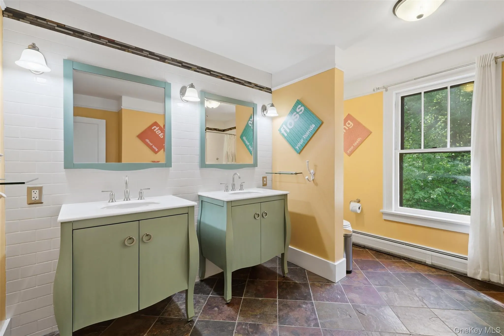 43 Augustine Road, Saugerties, NY, 3 Bedrooms Bedrooms, 13 Rooms Rooms,4 BathroomsBathrooms,Residential,For Rent,Augustine,0,1032804 43 Augustine Road, Saugerties, NY, 3 Bedrooms Bedrooms, 13 Rooms Rooms,4 BathroomsBathrooms,Residential,For Rent,Augustine,0,1032804
