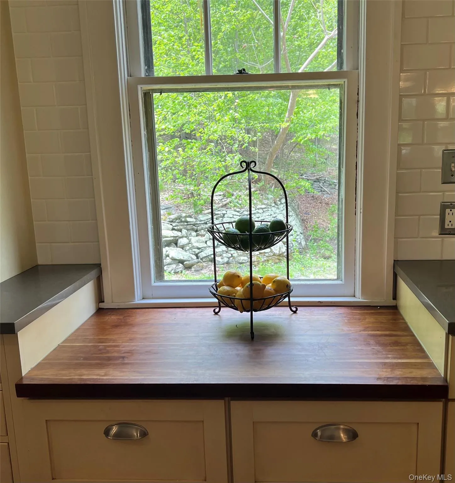 43 Augustine Road, Saugerties, NY, 3 Bedrooms Bedrooms, 13 Rooms Rooms,4 BathroomsBathrooms,Residential,For Rent,Augustine,0,1032804 43 Augustine Road, Saugerties, NY, 3 Bedrooms Bedrooms, 13 Rooms Rooms,4 BathroomsBathrooms,Residential,For Rent,Augustine,0,1032804