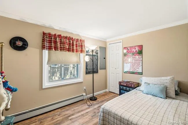 1 Grendon Lane, Brookhaven, NY, 3 Bedrooms Bedrooms, 7 Rooms Rooms,1 BathroomBathrooms,Residential,For Rent,Grendon,0,1032807 1 Grendon Lane, Brookhaven, NY, 3 Bedrooms Bedrooms, 7 Rooms Rooms,1 BathroomBathrooms,Residential,For Rent,Grendon,0,1032807