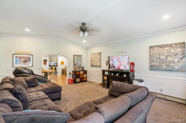 1 Grendon Lane, Brookhaven, NY, 3 Bedrooms Bedrooms, 7 Rooms Rooms,1 BathroomBathrooms,Residential,For Rent,Grendon,0,1032807 1 Grendon Lane, Brookhaven, NY, 3 Bedrooms Bedrooms, 7 Rooms Rooms,1 BathroomBathrooms,Residential,For Rent,Grendon,0,1032807