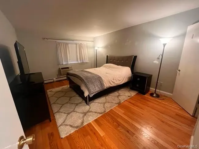28 Hillside Terrace, White Plains, NY, 1 Bedroom Bedrooms, 3 Rooms Rooms,1 BathroomBathrooms,Residential,For Rent,Hillside,0,1032808 28 Hillside Terrace, White Plains, NY, 1 Bedroom Bedrooms, 3 Rooms Rooms,1 BathroomBathrooms,Residential,For Rent,Hillside,0,1032808