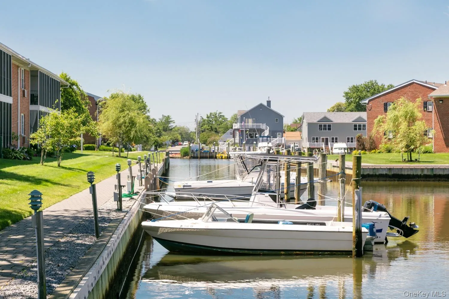 346 Captians Drive, West Babylon, NY, 1 Bedroom Bedrooms, 4 Rooms Rooms,1 BathroomBathrooms,Residential Lease,For Rent,Captians,0,1032809 346 Captians Drive, West Babylon, NY, 1 Bedroom Bedrooms, 4 Rooms Rooms,1 BathroomBathrooms,Residential Lease,For Rent,Captians,0,1032809