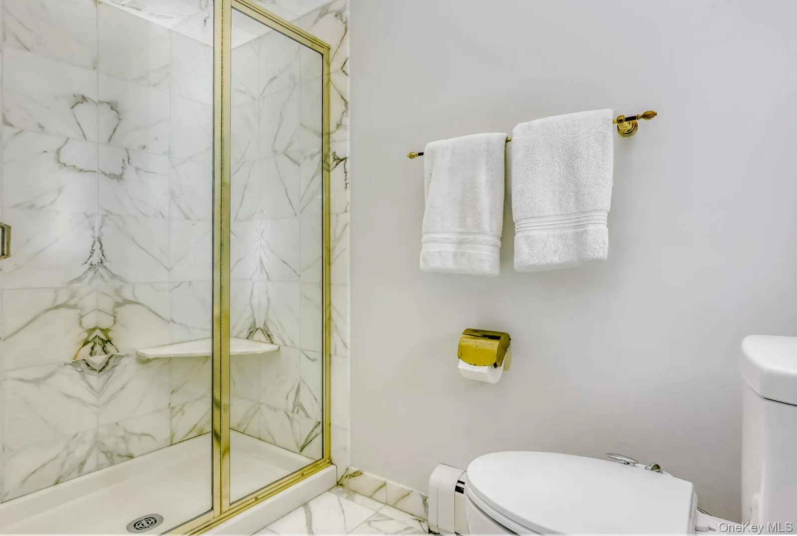 38 Roberts Road, Clarkstown, NY, 5 Bedrooms Bedrooms, 12 Rooms Rooms,4 BathroomsBathrooms,Residential,For Rent,Roberts,0,1032821 38 Roberts Road, Clarkstown, NY, 5 Bedrooms Bedrooms, 12 Rooms Rooms,4 BathroomsBathrooms,Residential,For Rent,Roberts,0,1032821