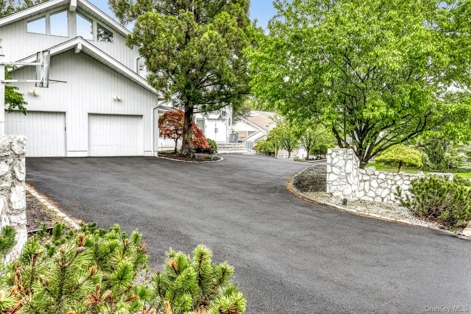 38 Roberts Road, Clarkstown, NY, 5 Bedrooms Bedrooms, 12 Rooms Rooms,4 BathroomsBathrooms,Residential,For Rent,Roberts,0,1032821 38 Roberts Road, Clarkstown, NY, 5 Bedrooms Bedrooms, 12 Rooms Rooms,4 BathroomsBathrooms,Residential,For Rent,Roberts,0,1032821