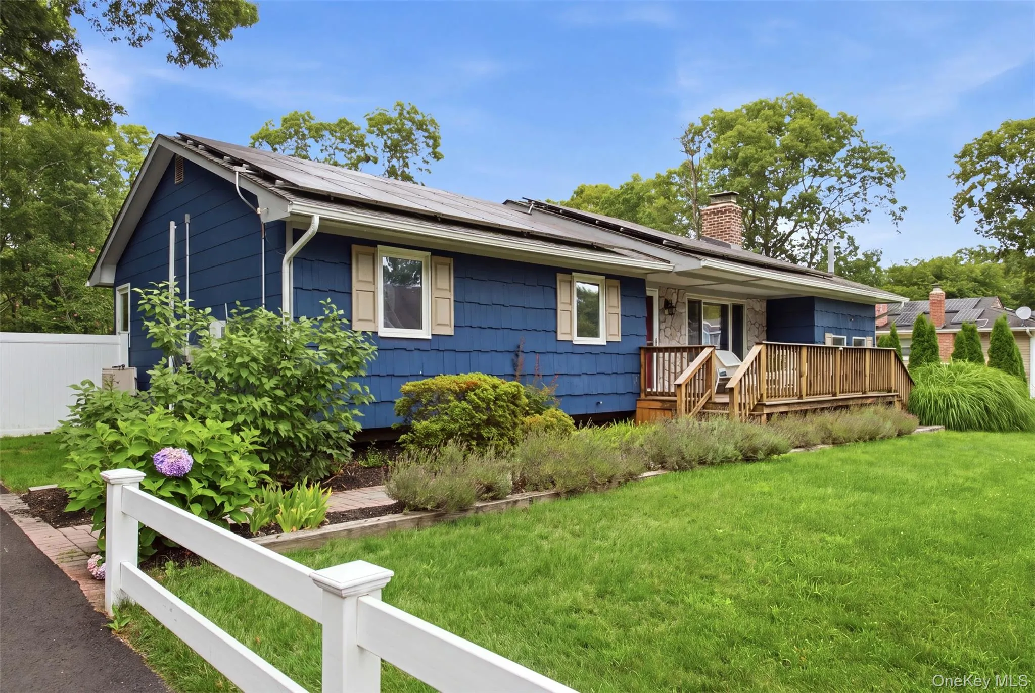 7 Tupelo Street, Brookhaven, NY, 3 Bedrooms Bedrooms, 6 Rooms Rooms,2 BathroomsBathrooms,Residential,For Rent,Tupelo,0,1032825 7 Tupelo Street, Brookhaven, NY, 3 Bedrooms Bedrooms, 6 Rooms Rooms,2 BathroomsBathrooms,Residential,For Rent,Tupelo,0,1032825