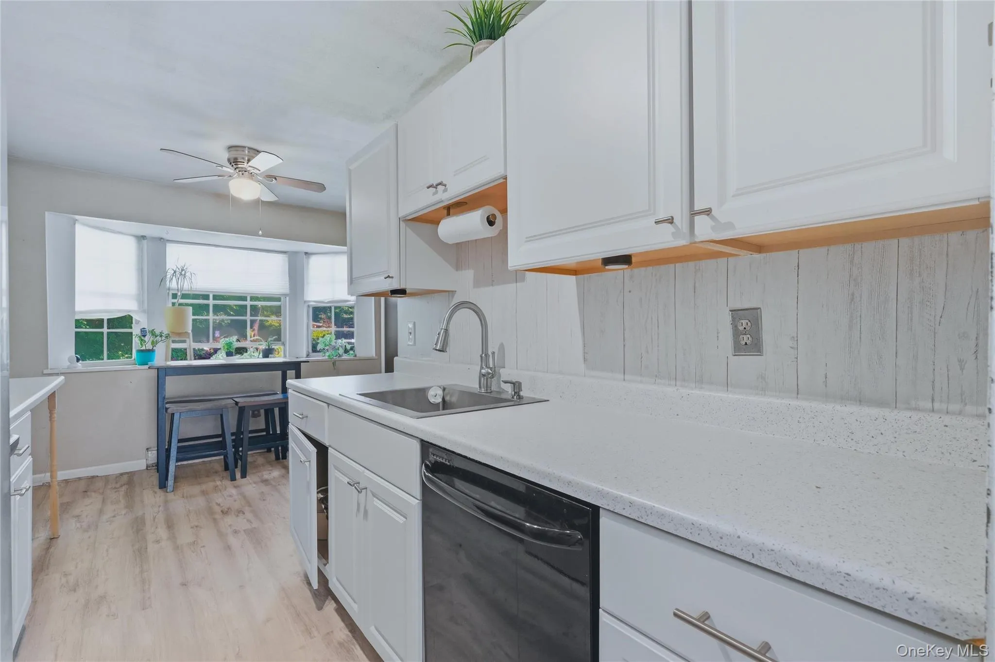 31 Roundtree Court, Beacon, NY, 3 Bedrooms Bedrooms, 8 Rooms Rooms,1 BathroomBathrooms,Residential,For Rent,Roundtree,0,1032826 31 Roundtree Court, Beacon, NY, 3 Bedrooms Bedrooms, 8 Rooms Rooms,1 BathroomBathrooms,Residential,For Rent,Roundtree,0,1032826