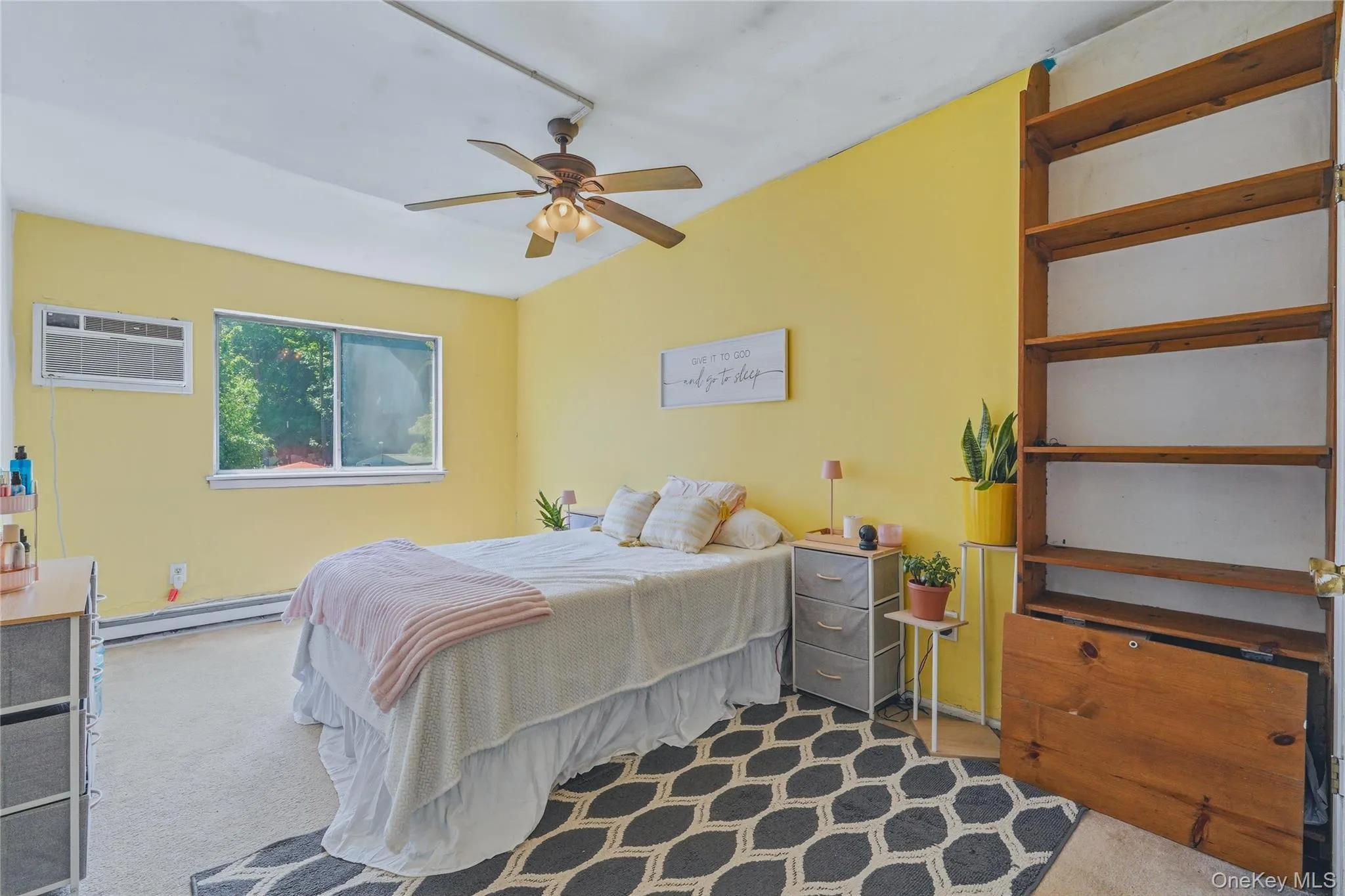 31 Roundtree Court, Beacon, NY, 3 Bedrooms Bedrooms, 8 Rooms Rooms,1 BathroomBathrooms,Residential,For Rent,Roundtree,0,1032826 31 Roundtree Court, Beacon, NY, 3 Bedrooms Bedrooms, 8 Rooms Rooms,1 BathroomBathrooms,Residential,For Rent,Roundtree,0,1032826