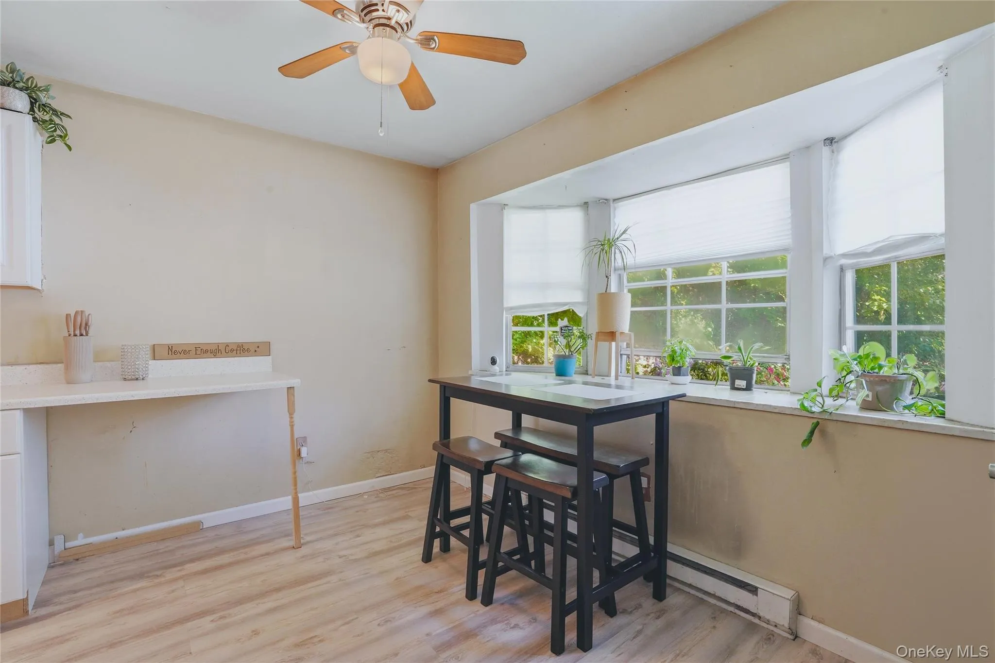 31 Roundtree Court, Beacon, NY, 3 Bedrooms Bedrooms, 8 Rooms Rooms,1 BathroomBathrooms,Residential,For Rent,Roundtree,0,1032826 31 Roundtree Court, Beacon, NY, 3 Bedrooms Bedrooms, 8 Rooms Rooms,1 BathroomBathrooms,Residential,For Rent,Roundtree,0,1032826