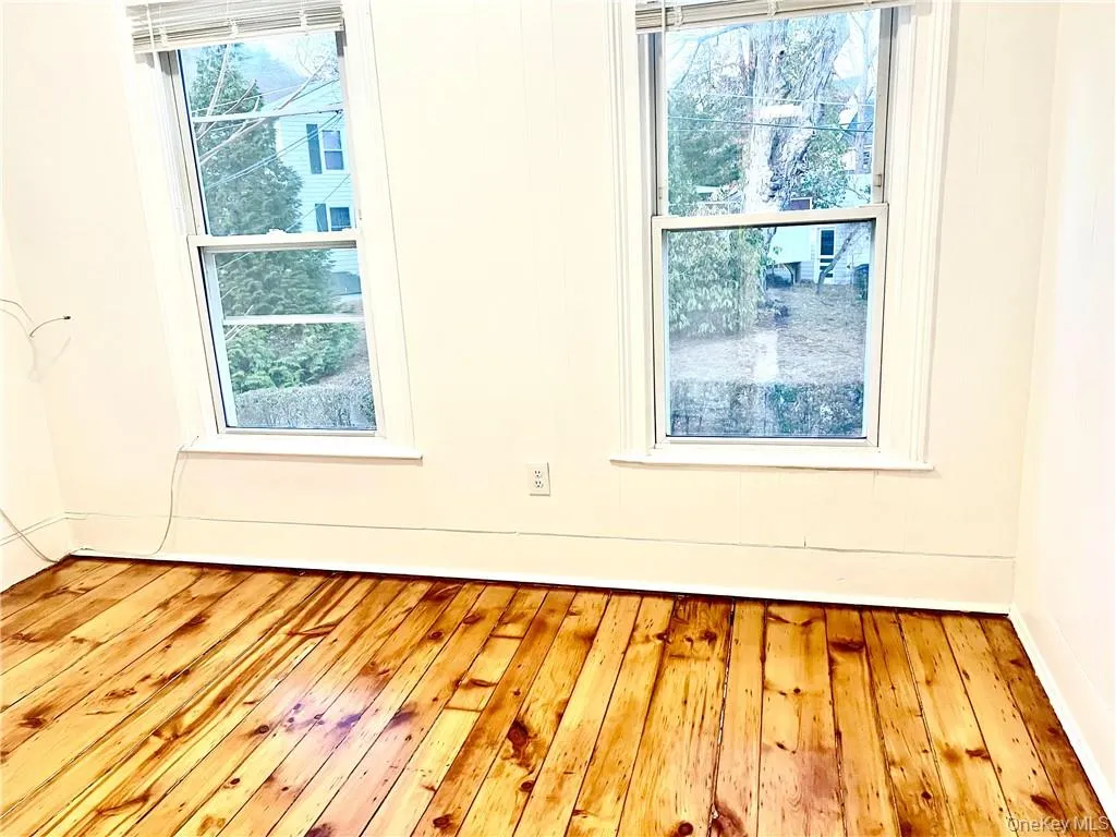9 Hornbeck Avenue, Port Jervis, NY, 3 Bedrooms Bedrooms, 6 Rooms Rooms,1 BathroomBathrooms,Residential Lease,For Rent,Hornbeck,0,1032828 9 Hornbeck Avenue, Port Jervis, NY, 3 Bedrooms Bedrooms, 6 Rooms Rooms,1 BathroomBathrooms,Residential Lease,For Rent,Hornbeck,0,1032828