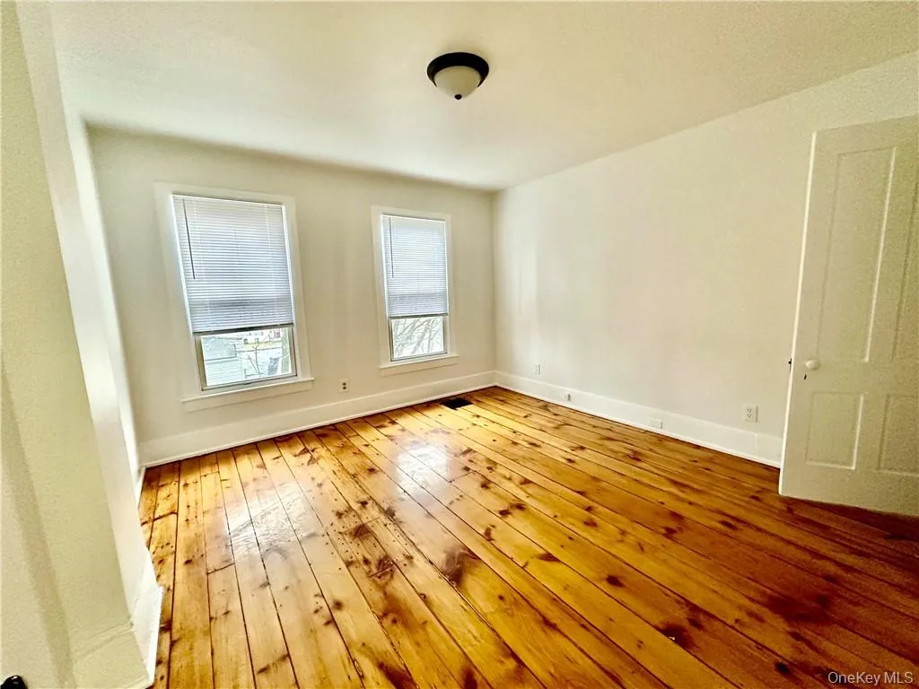 9 Hornbeck Avenue, Port Jervis, NY, 3 Bedrooms Bedrooms, 6 Rooms Rooms,1 BathroomBathrooms,Residential Lease,For Rent,Hornbeck,0,1032828 9 Hornbeck Avenue, Port Jervis, NY, 3 Bedrooms Bedrooms, 6 Rooms Rooms,1 BathroomBathrooms,Residential Lease,For Rent,Hornbeck,0,1032828
