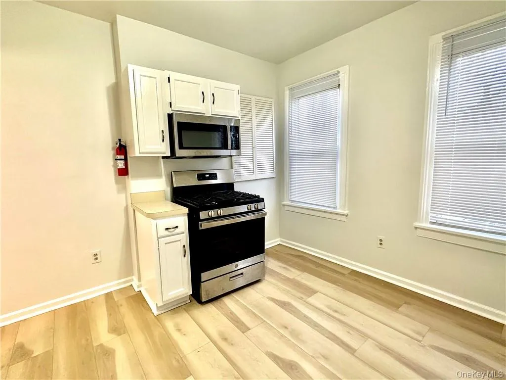 9 Hornbeck Avenue, Port Jervis, NY, 3 Bedrooms Bedrooms, 6 Rooms Rooms,1 BathroomBathrooms,Residential Lease,For Rent,Hornbeck,0,1032828 9 Hornbeck Avenue, Port Jervis, NY, 3 Bedrooms Bedrooms, 6 Rooms Rooms,1 BathroomBathrooms,Residential Lease,For Rent,Hornbeck,0,1032828